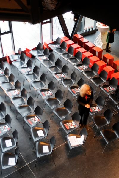 HöhlenErlebnisZentrum | Foyer Veranstaltung von oben